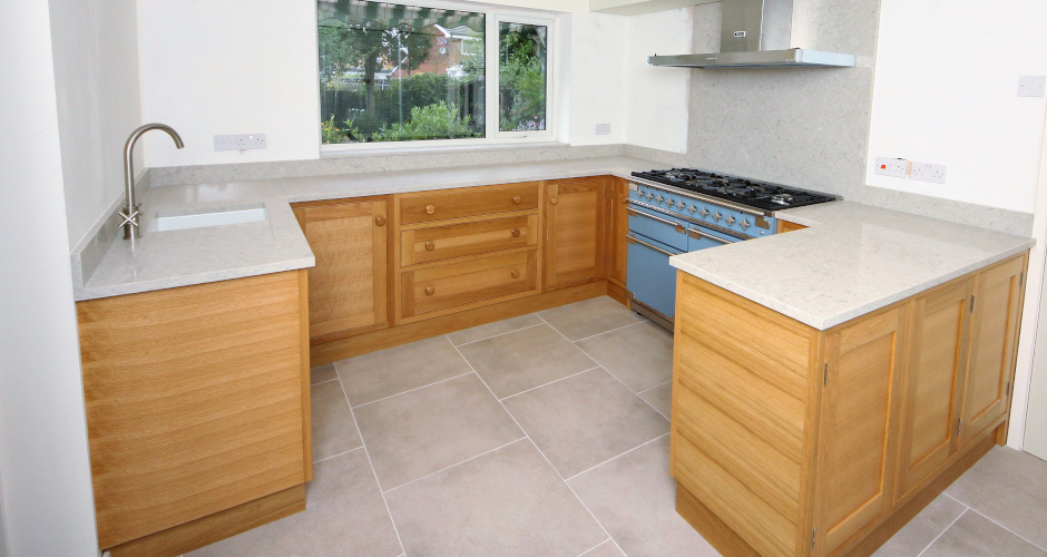 Beautiful oak shaker kitchen